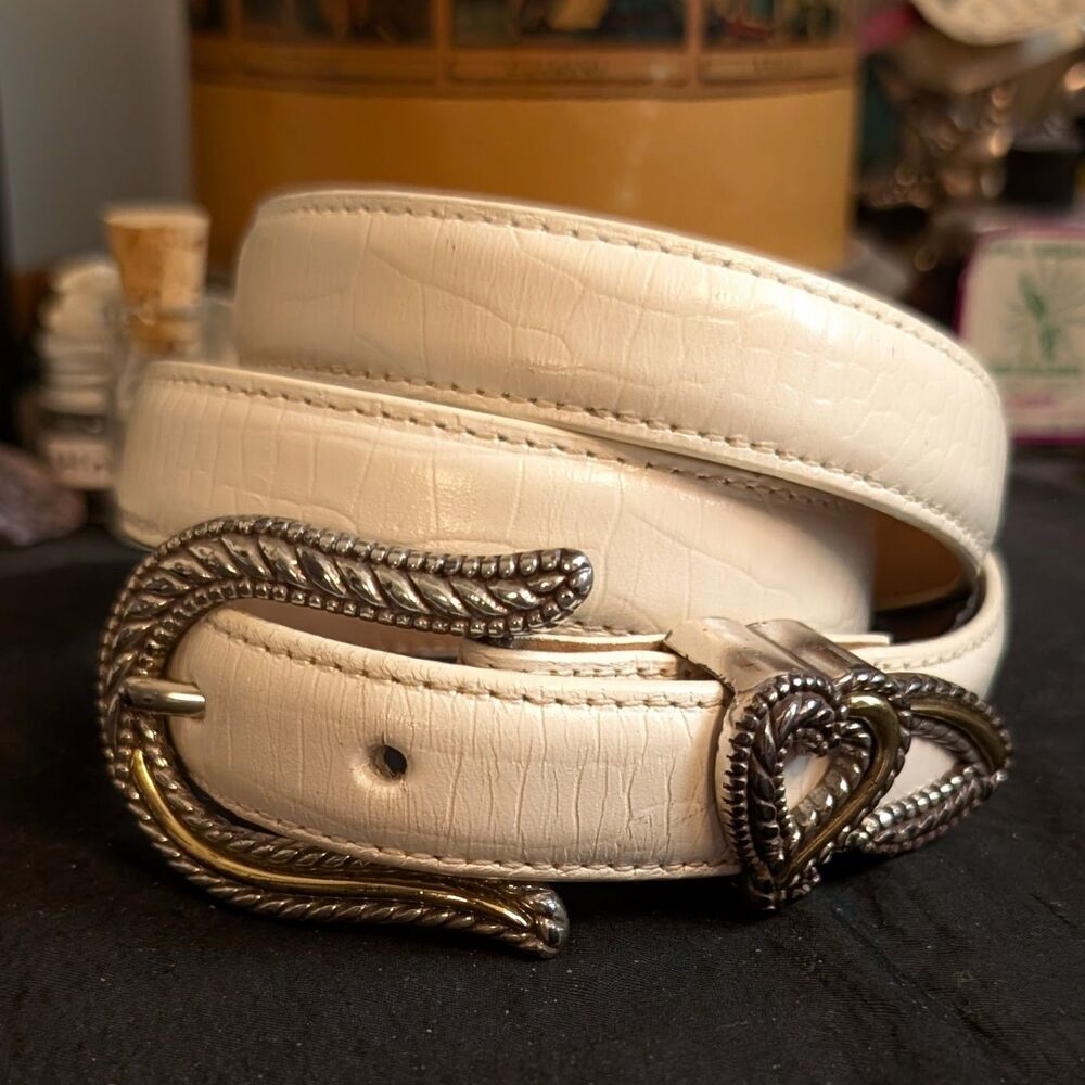 Vintage Leather Heart Buckle Belt Women's Large/XL White Croc Embossed